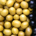 Olives and black olives - what's the difference?